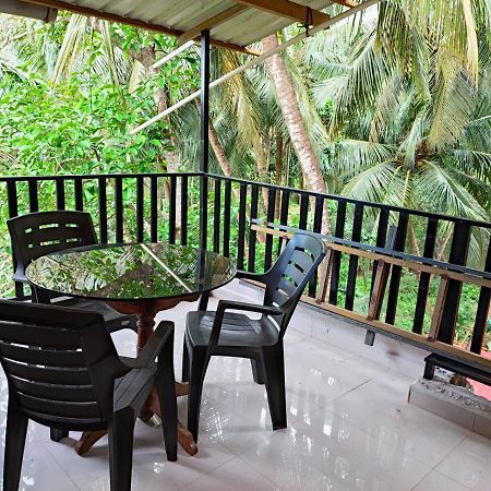 Shivam Bnb マンドレム エクステリア 写真