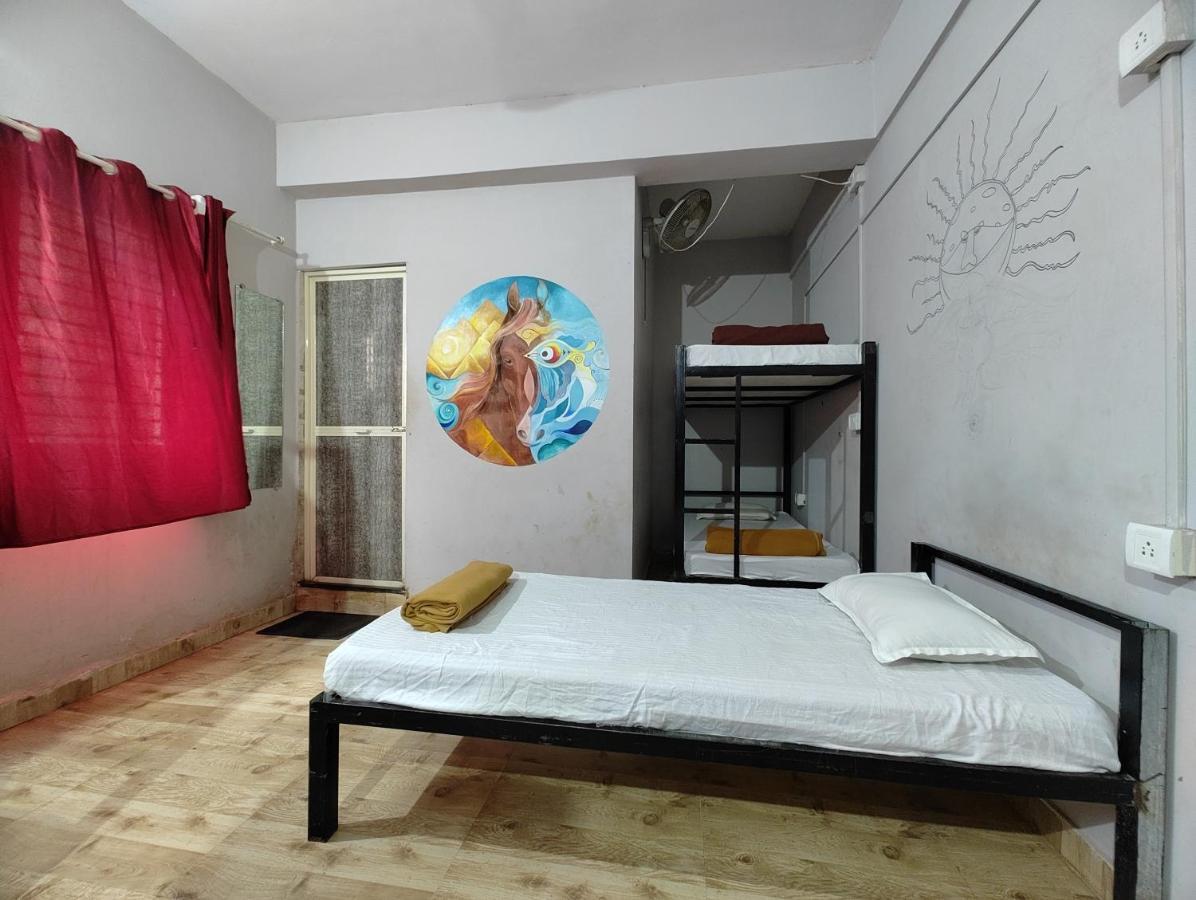 Shivam Bnb マンドレム 部屋 写真