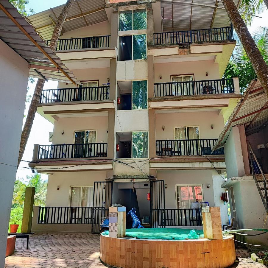 Shivam Bnb マンドレム エクステリア 写真