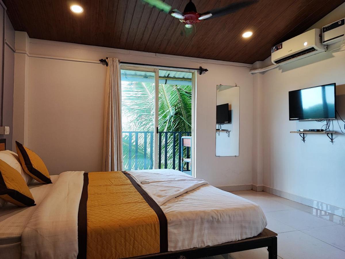 Shivam Bnb マンドレム エクステリア 写真