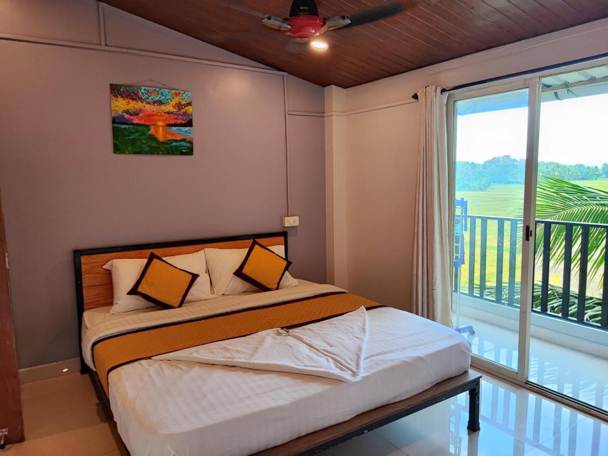 Shivam Bnb マンドレム エクステリア 写真